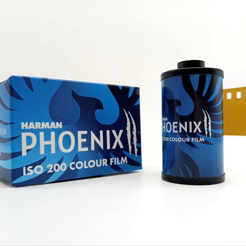 HARMAN Phoenix II ISO200 35mm 36exp HARMAN Phoenix II ISO200 35mm 36exp