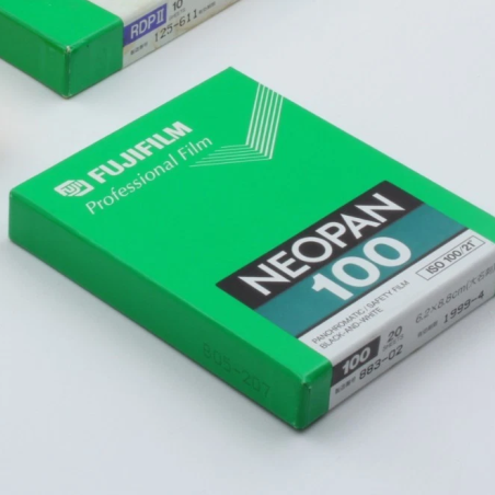 Fujifilm NEOPAN 100 4x5" Large Format (20 sheets) EXP. 2000