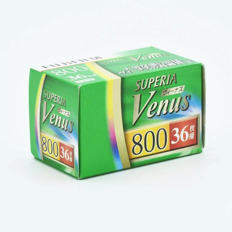 Fujifilm Superia Venus 800 35mm 36 exp (expired 2010)