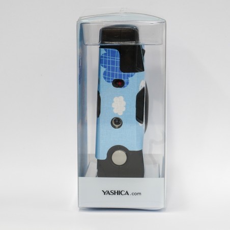 YASHICA x Sanrio - Cámara Desechable "Cinnamoroll Fluffy World" (Edición Limitada)