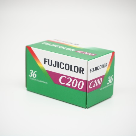 Fujifilm Fujicolor C200 35mm ~ EN STOCK ~ (vencida 2021)