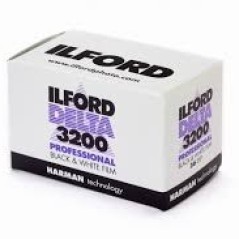Ilford Delta 3200 Professional 35mm 36 exp